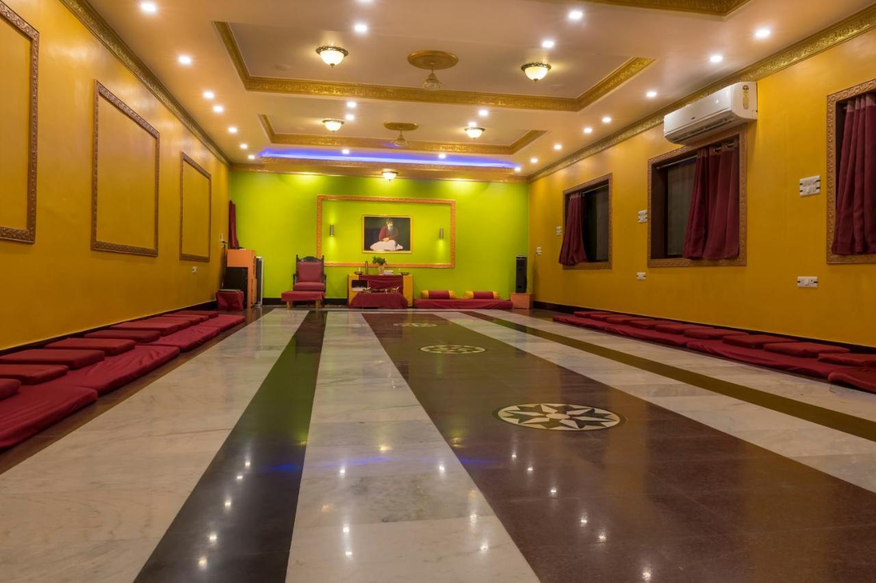 Hotel Harmony 카주라호 외부 사진